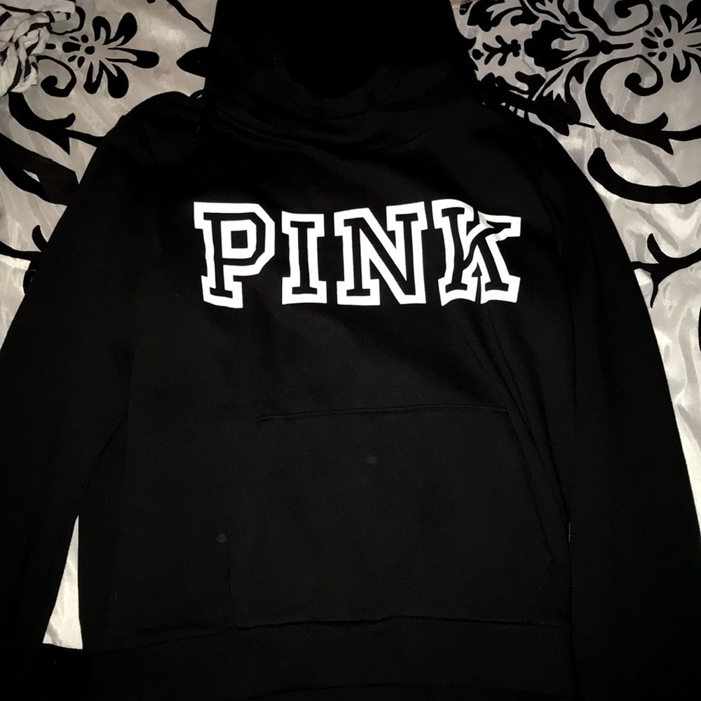 Kid’s black PINK sweatshirt